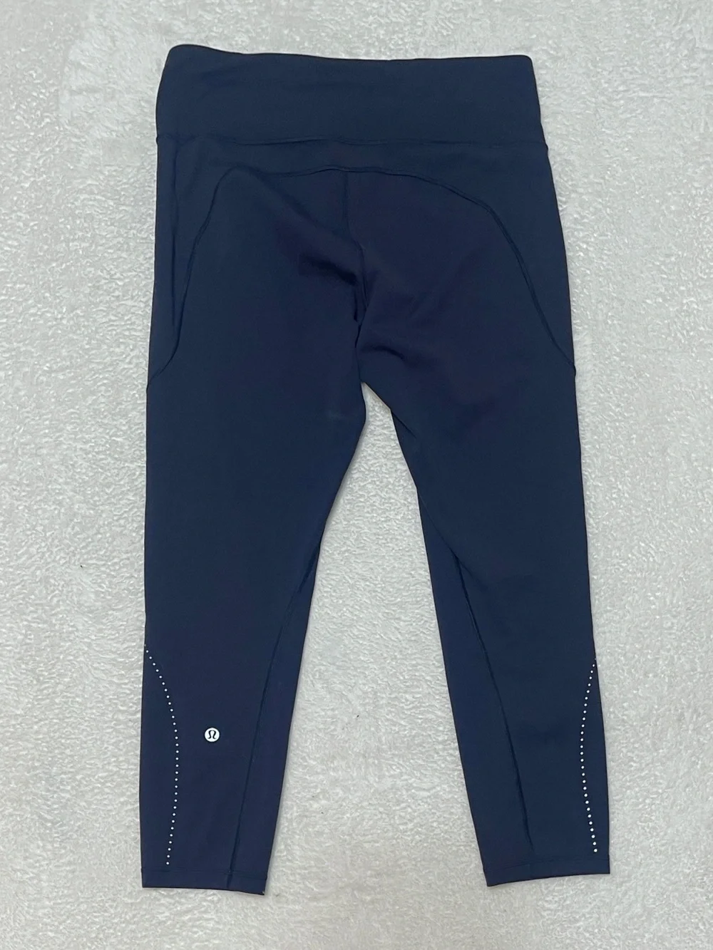 Lululemon Extra Mile Crop Reflective 23